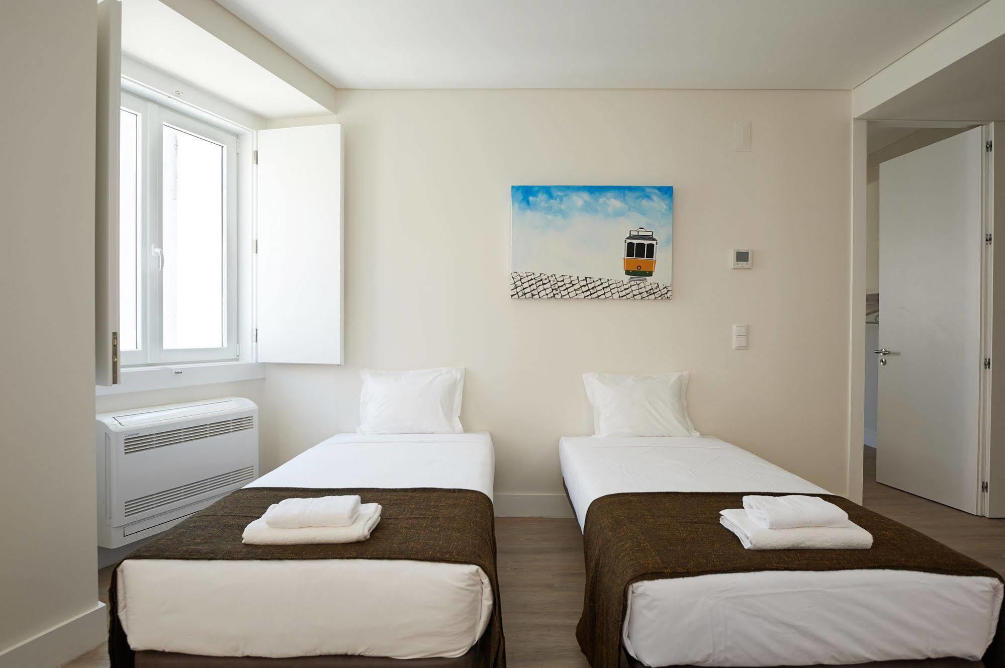 Hello Lisbon Santos Azulejos Apartments Exterior photo