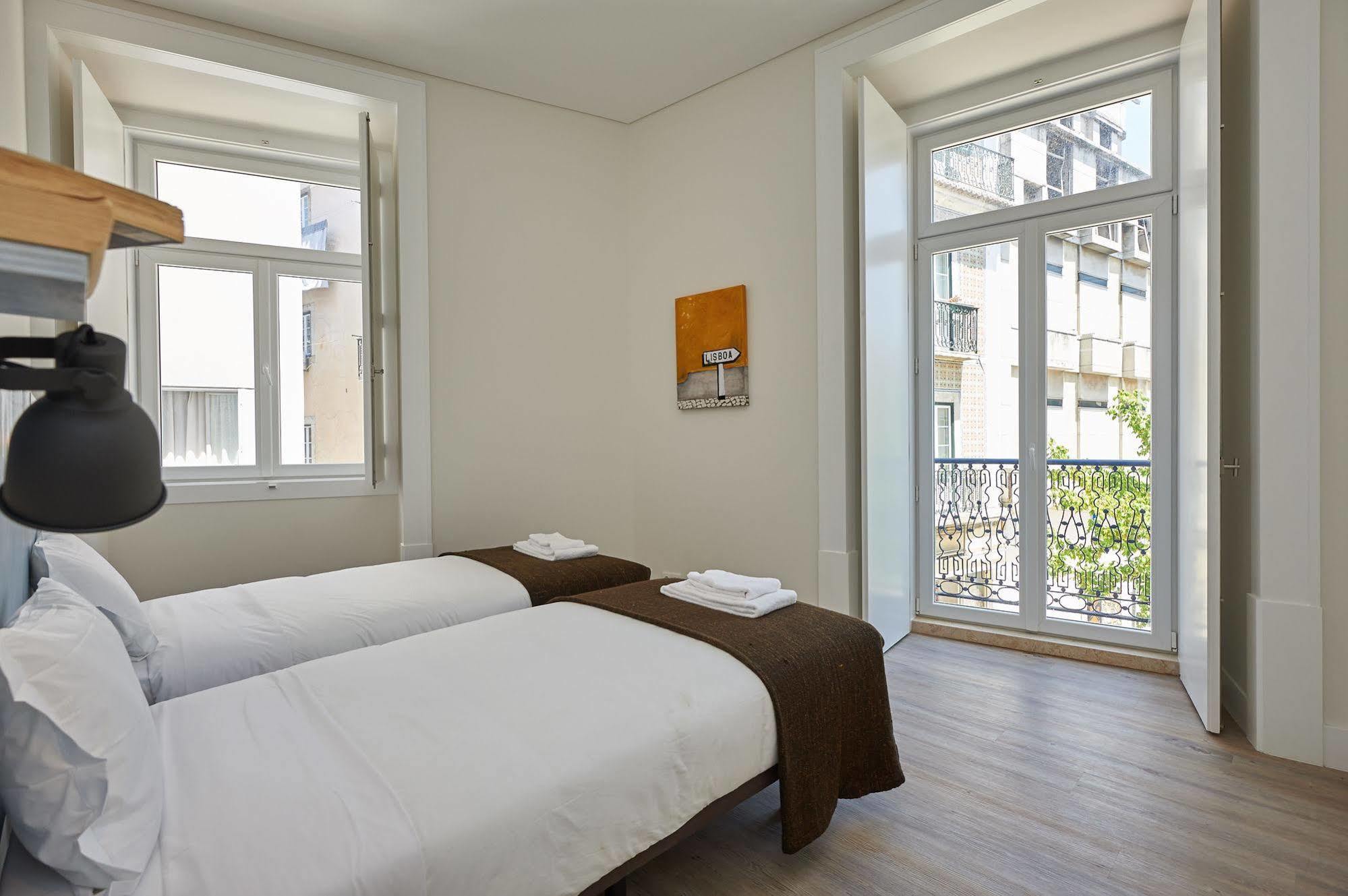Hello Lisbon Santos Azulejos Apartments Exterior photo