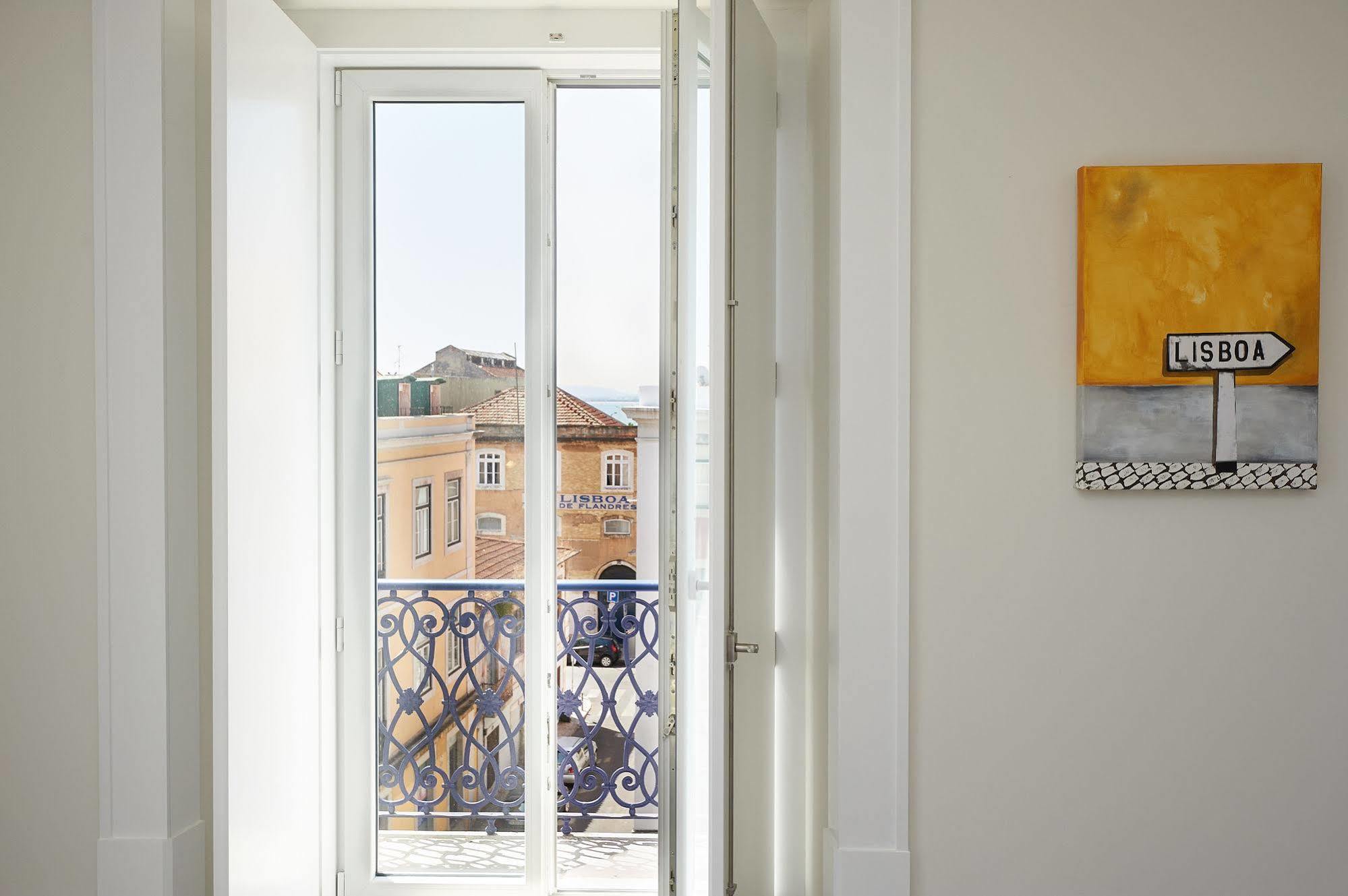 Hello Lisbon Santos Azulejos Apartments Exterior photo